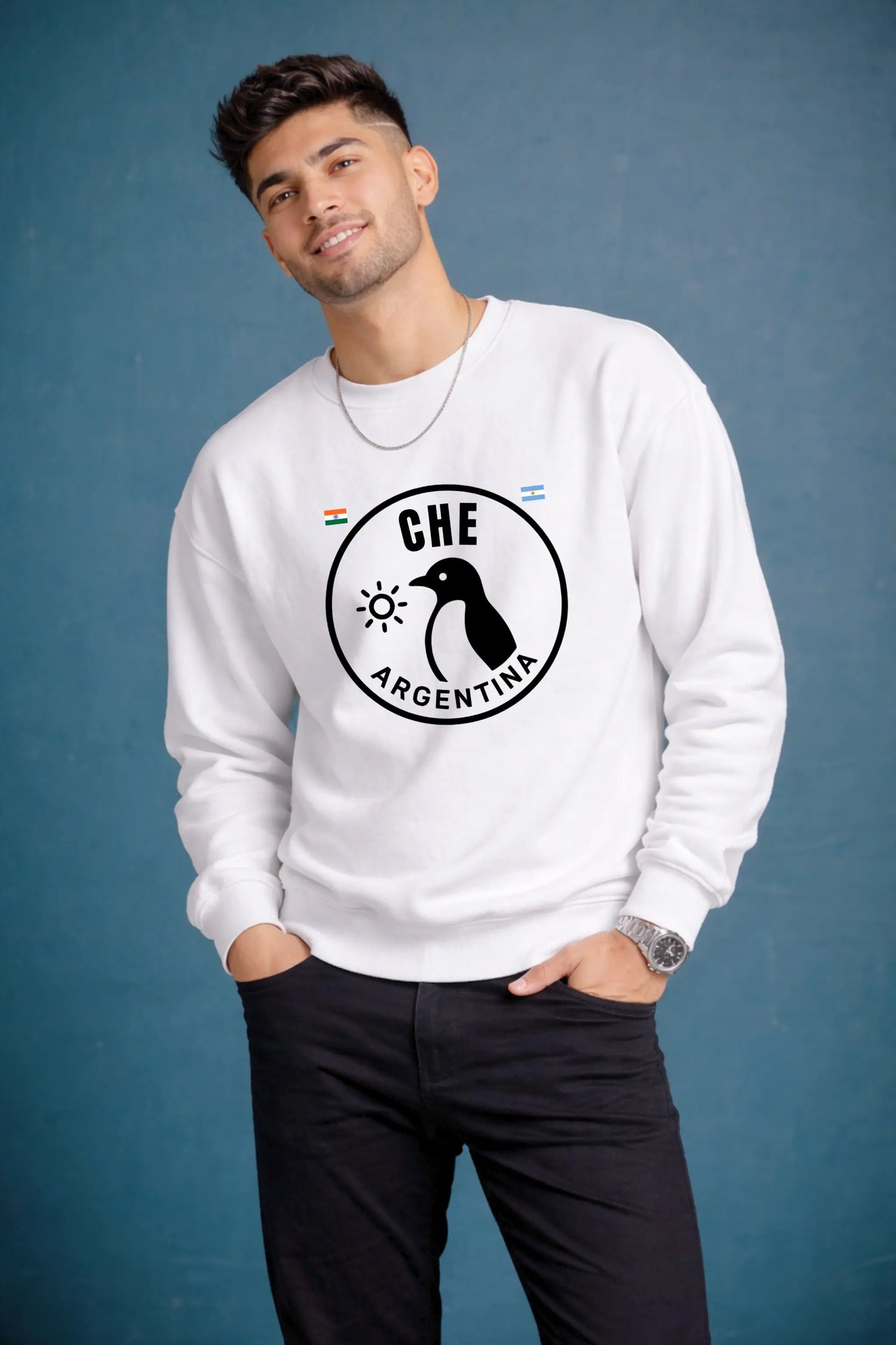 Man wearing white Che Argentina unisex oversized sweatshirt — JUNOSHI India Argentina travel streetwear