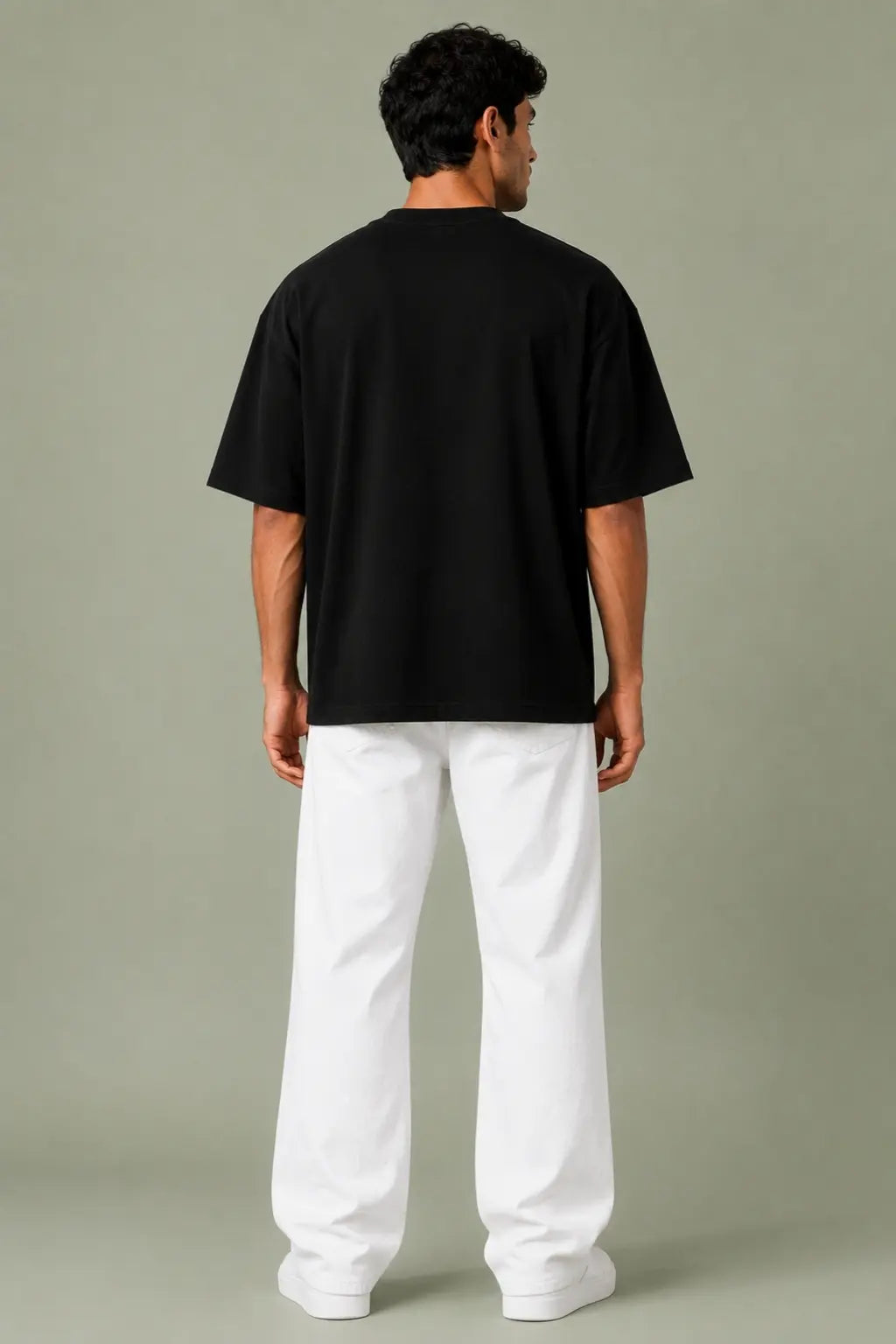 India Getting Started Bull Graphic — Back View Oversized Tee | JUNOSHI