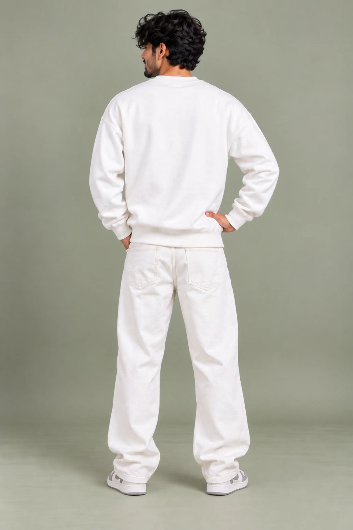 Back view of white Pho After Dark oversized sweatshirt with plain back and ribbed hem — Cam On Vietnam streetwear